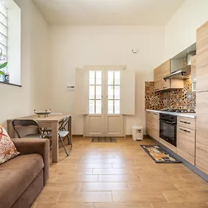 Apartment Le Casette Di Maria Pia Mondello